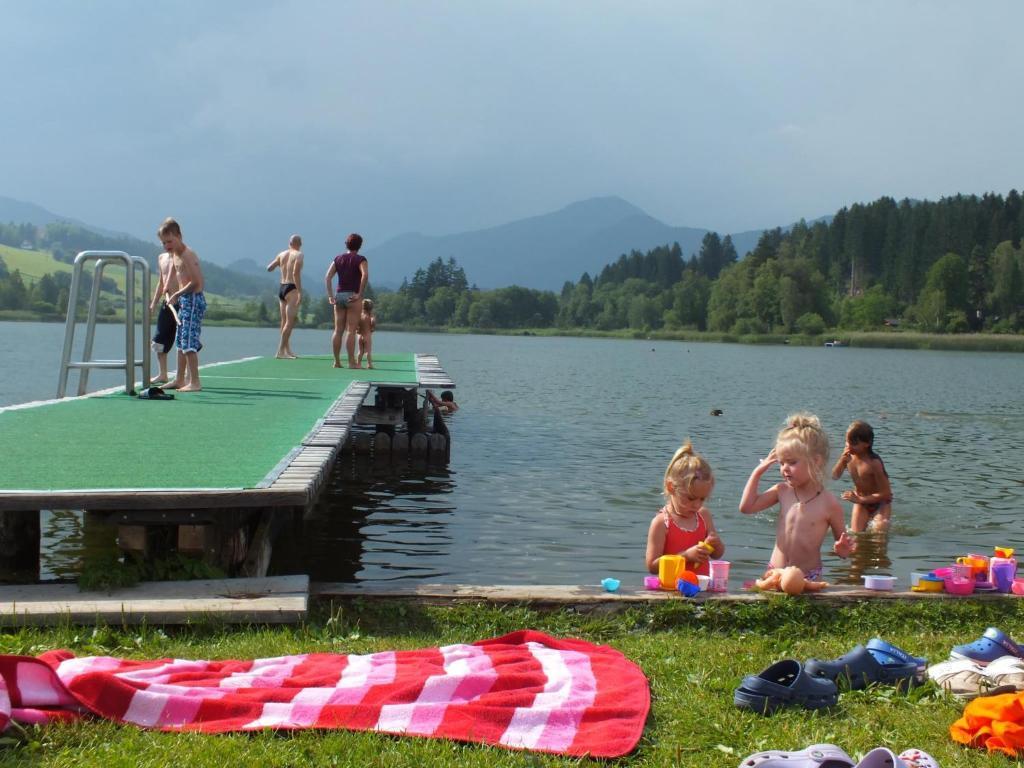 Ferienhaus "Zur Alten Schmiede" Mariahof Esterno foto